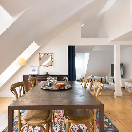 Loft Bairro Alto Apartment