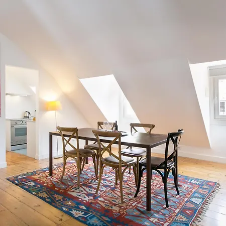 Loft Bairro Alto Апартаменты *